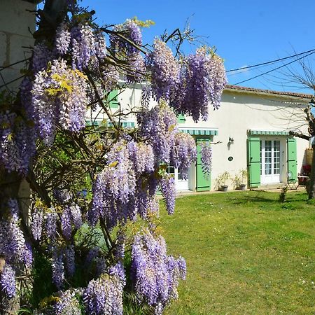 Le Petit Saule Floirac (Charente-Maritime) Exterior photo