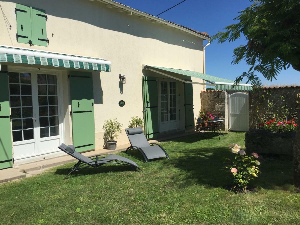Le Petit Saule Floirac (Charente-Maritime) Exterior photo